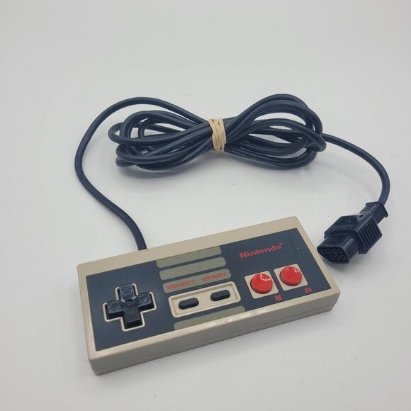 Nintendo NES Game Controller OEM Model NES-004 Tested Working - Picture 1 of 2